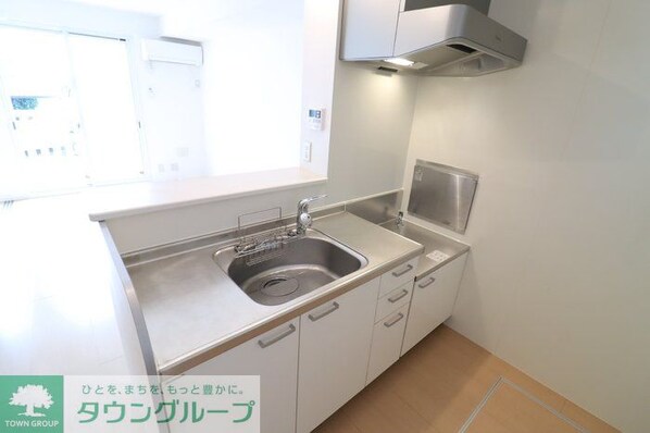 クレセント・シャンブルの物件内観写真